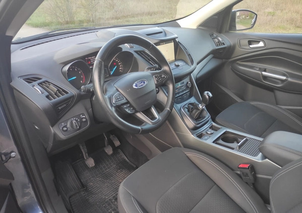 Ford Kuga cena 54999 przebieg: 170000, rok produkcji 2018 z Ostrołęka małe 232